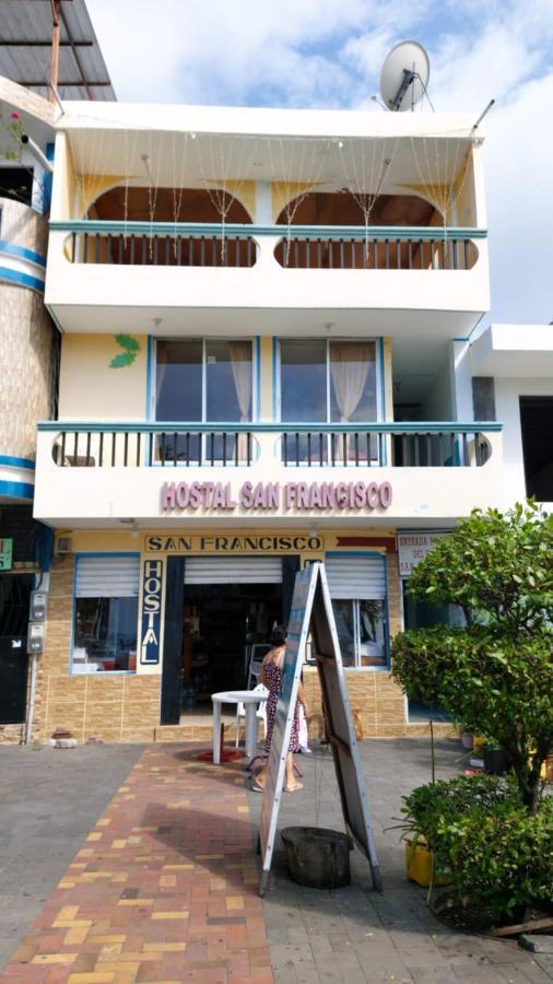 Hostal San Francisco San Cristóbal Exterior foto